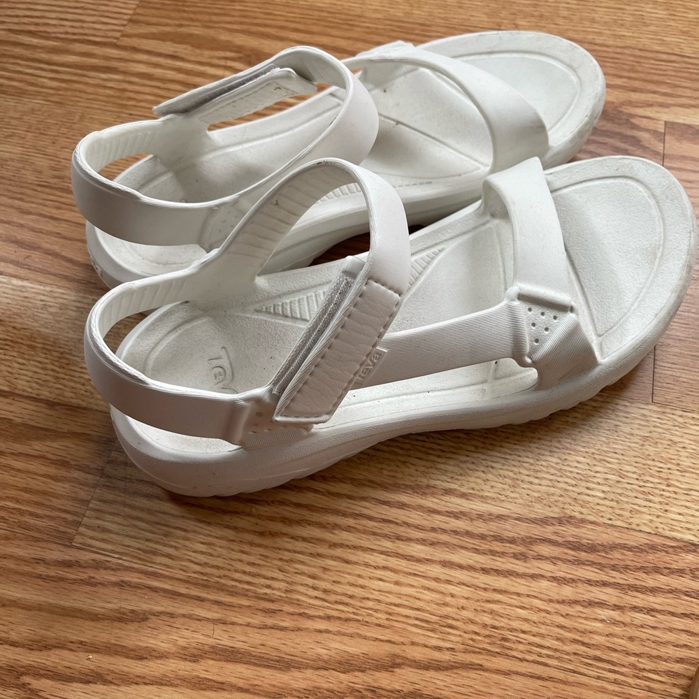 Teva sandals - Picture 2 of 2